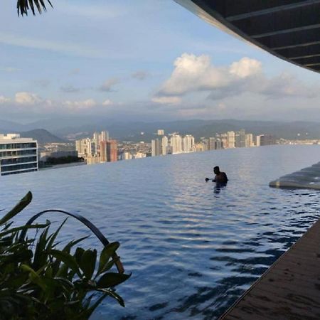 Eaton Residences Klcc By Luna Куала Лумпур Екстериор снимка
