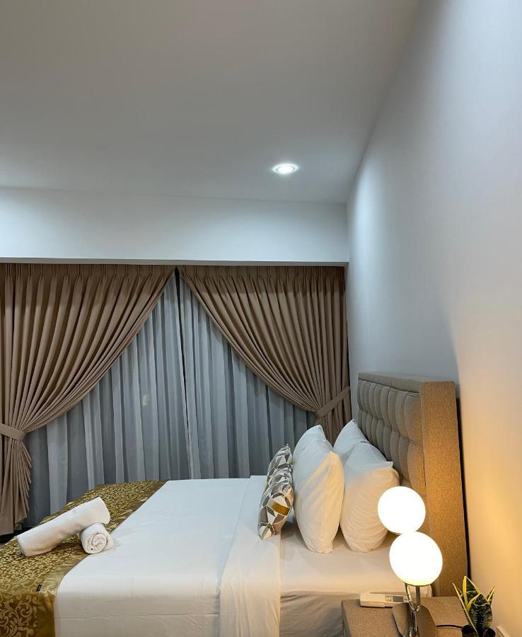 Eaton Residences Klcc By Luna Куала Лумпур Екстериор снимка