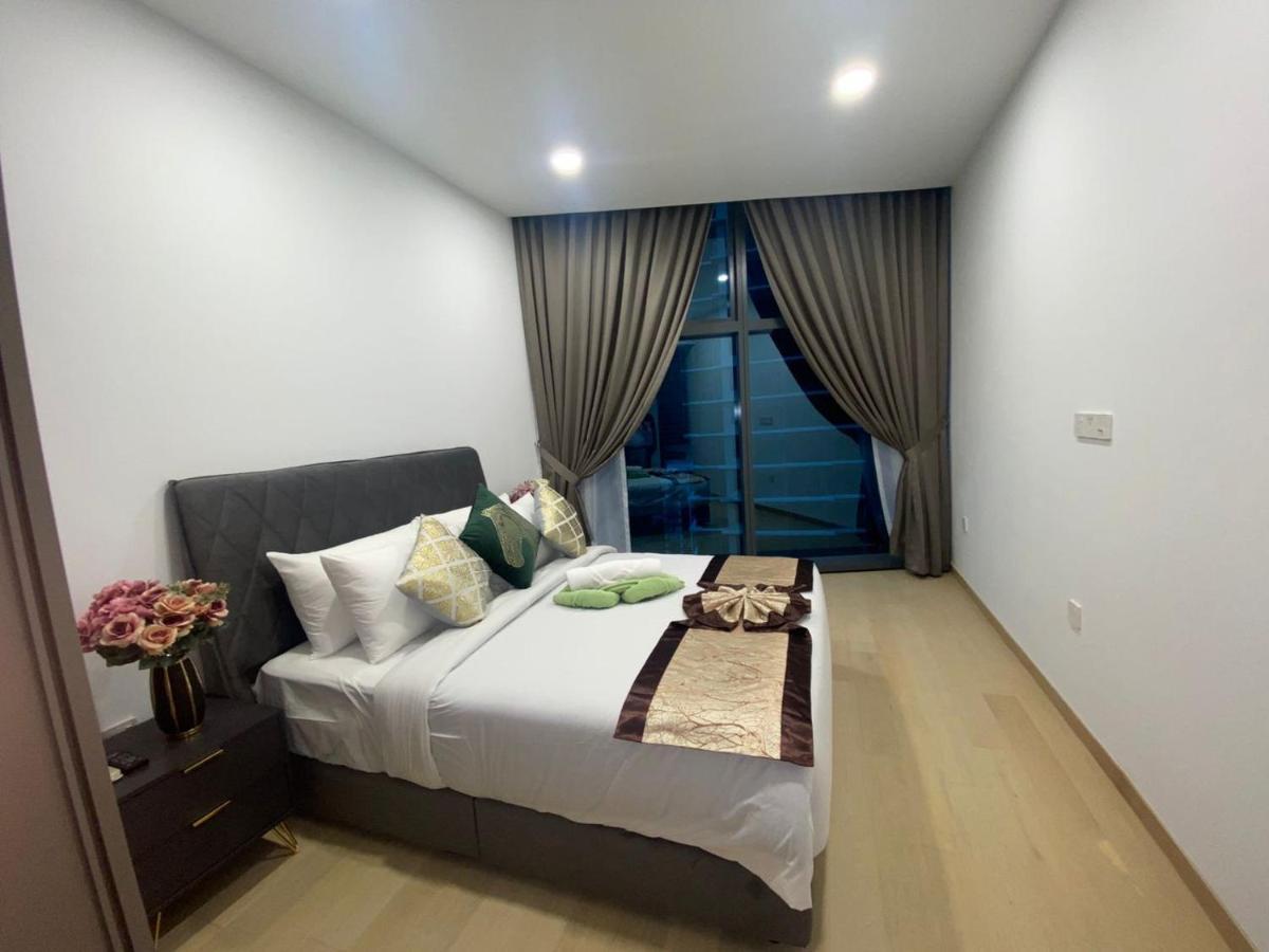 Eaton Residences Klcc By Luna Куала Лумпур Екстериор снимка
