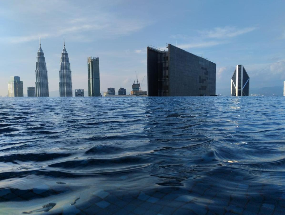 Eaton Residences Klcc By Luna Куала Лумпур Екстериор снимка