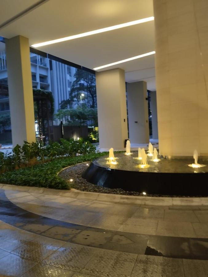 Eaton Residences Klcc By Luna Куала Лумпур Екстериор снимка